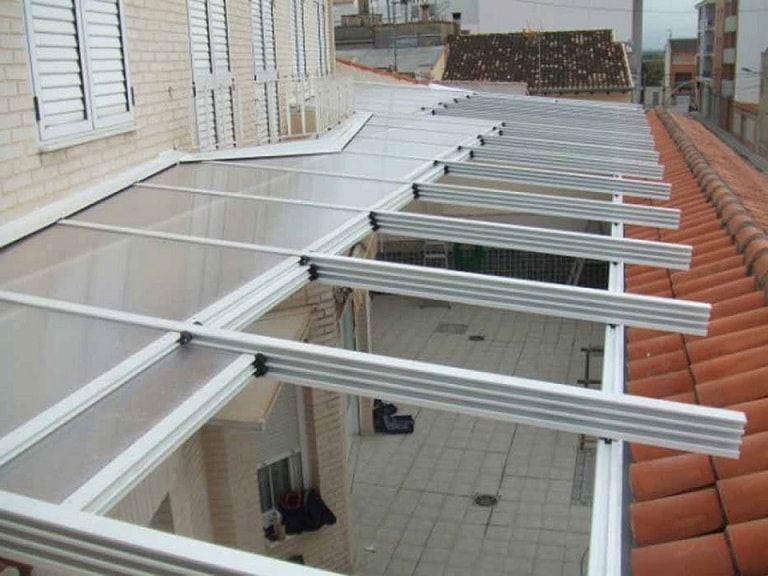 Toldo exterior para terraza en Madrid - Alumavel